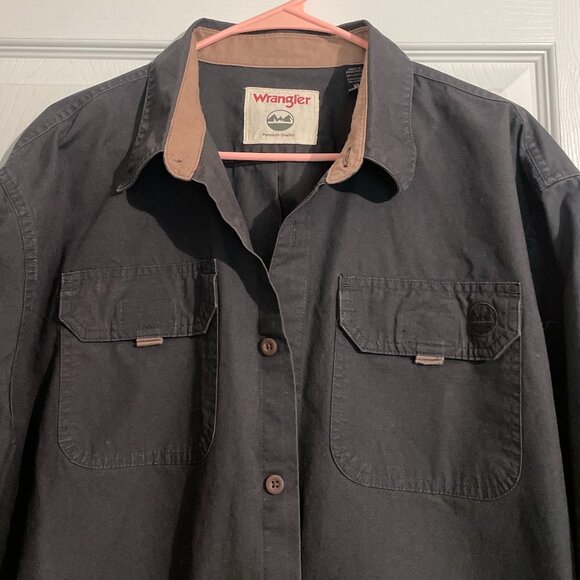 Men's Wrangler Shirt Like New Heavy Duty Black 100% Cotton Long Sleeves Size XL - Picture 3 of 6